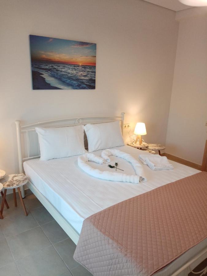 Roses 2 Apartment สกาลาโซติรอส ภายนอก รูปภาพ