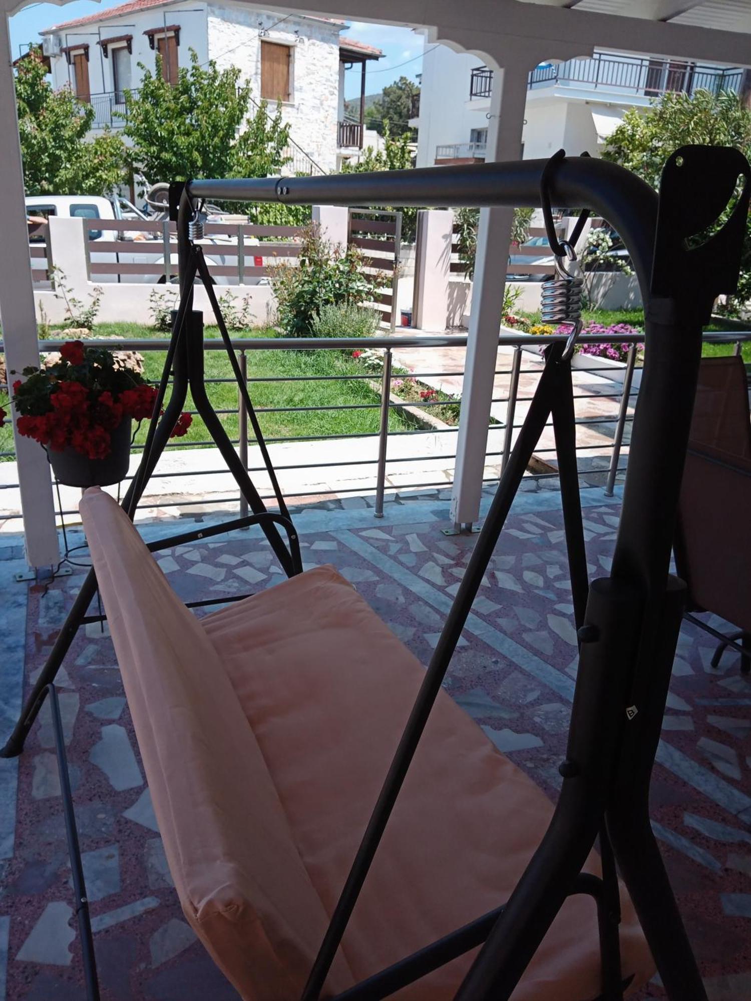 Roses 2 Apartment สกาลาโซติรอส ภายนอก รูปภาพ